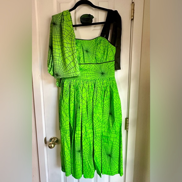 Vixen by Micheline Pitt 1950’s swing dress in slime green spiderweb L BNWT - Picture 2 of 4